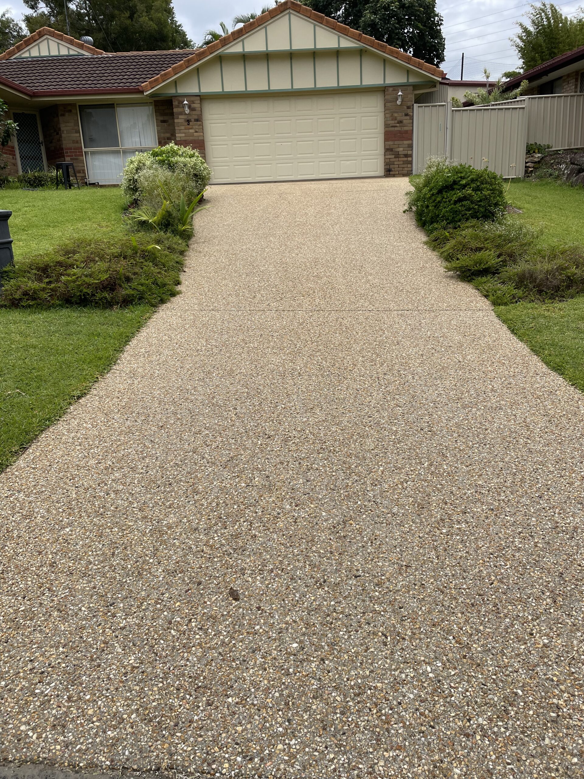 After pressure cleaning: Driveway concrete cleaning service on the Gold Coast